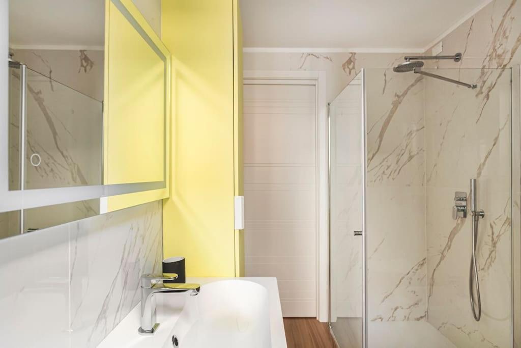 Amazing Apartment In Duomo 밀라노 외부 사진